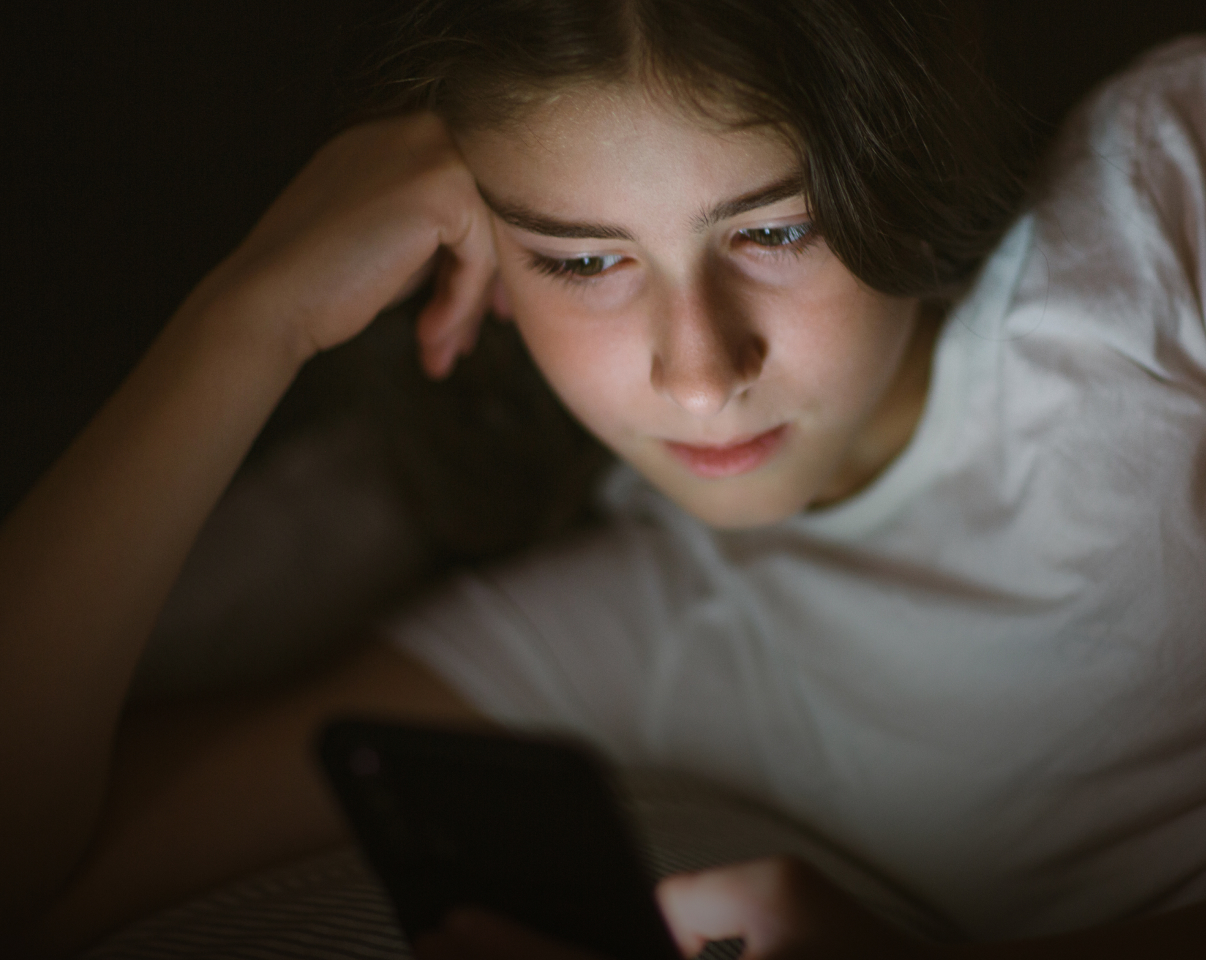 Parents' Ultimate Guide to AI Companions and Relationships