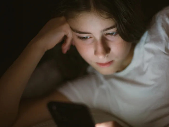 Parents' Ultimate Guide to AI Companions and Relationships